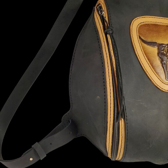 Handcrafted Genuine Leather Black and Brown Backpack Bag - Picture 4 of 8